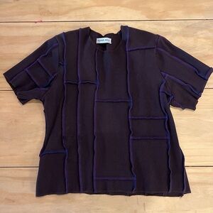 Kerne Milk deconstructed plum t-shirt size M
